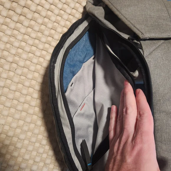Peak Design 20L Gray Backpack